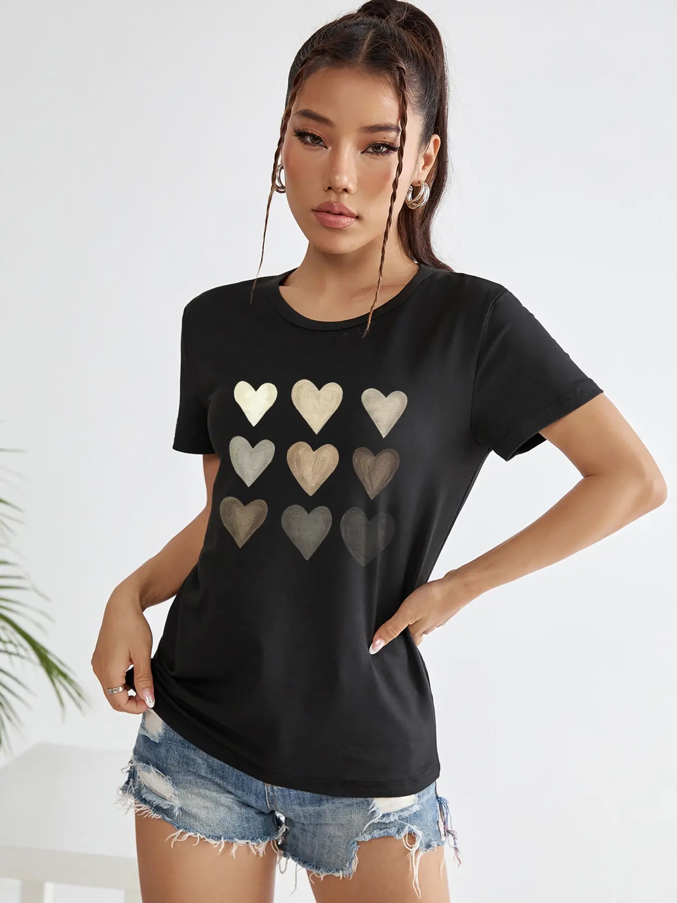 Elengatine Lovely Heart Printing Drop Shoulder Tee