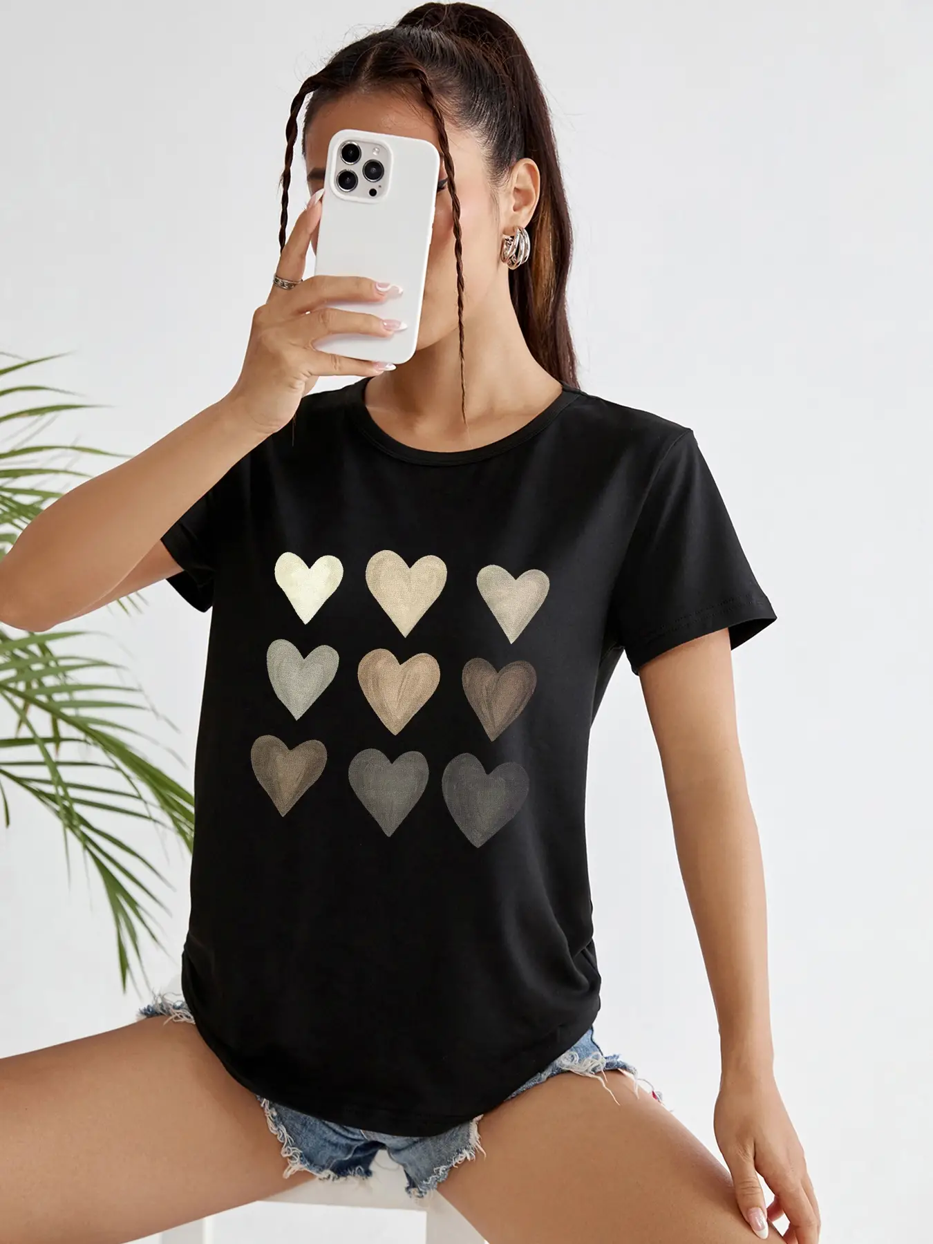 Elengatine Lovely Heart Printing Drop Shoulder Tee