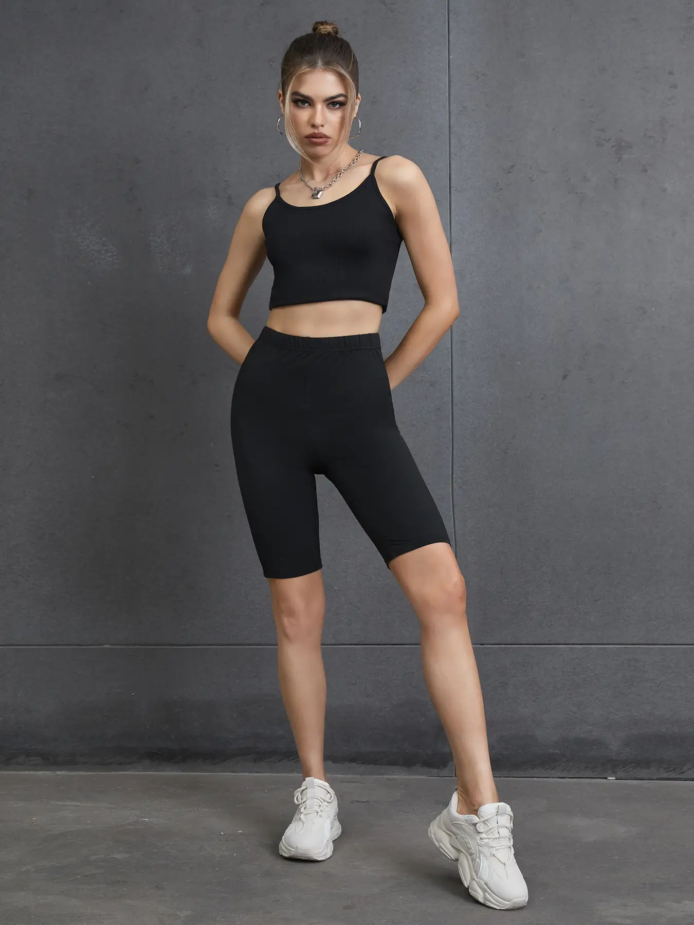 Elengatine Solid Biker Shorts