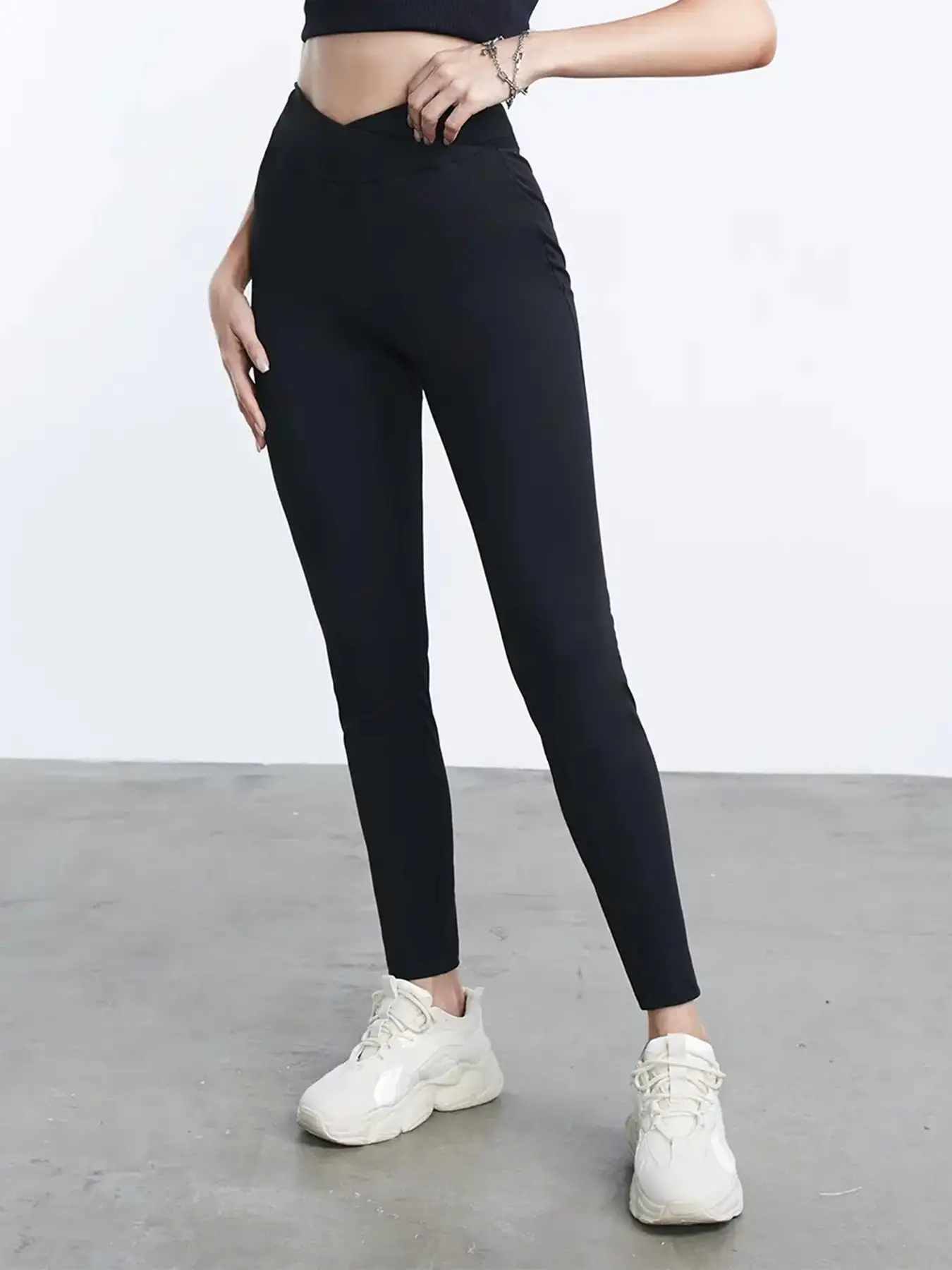 Elengatine Solid Overlap Waist Leggings