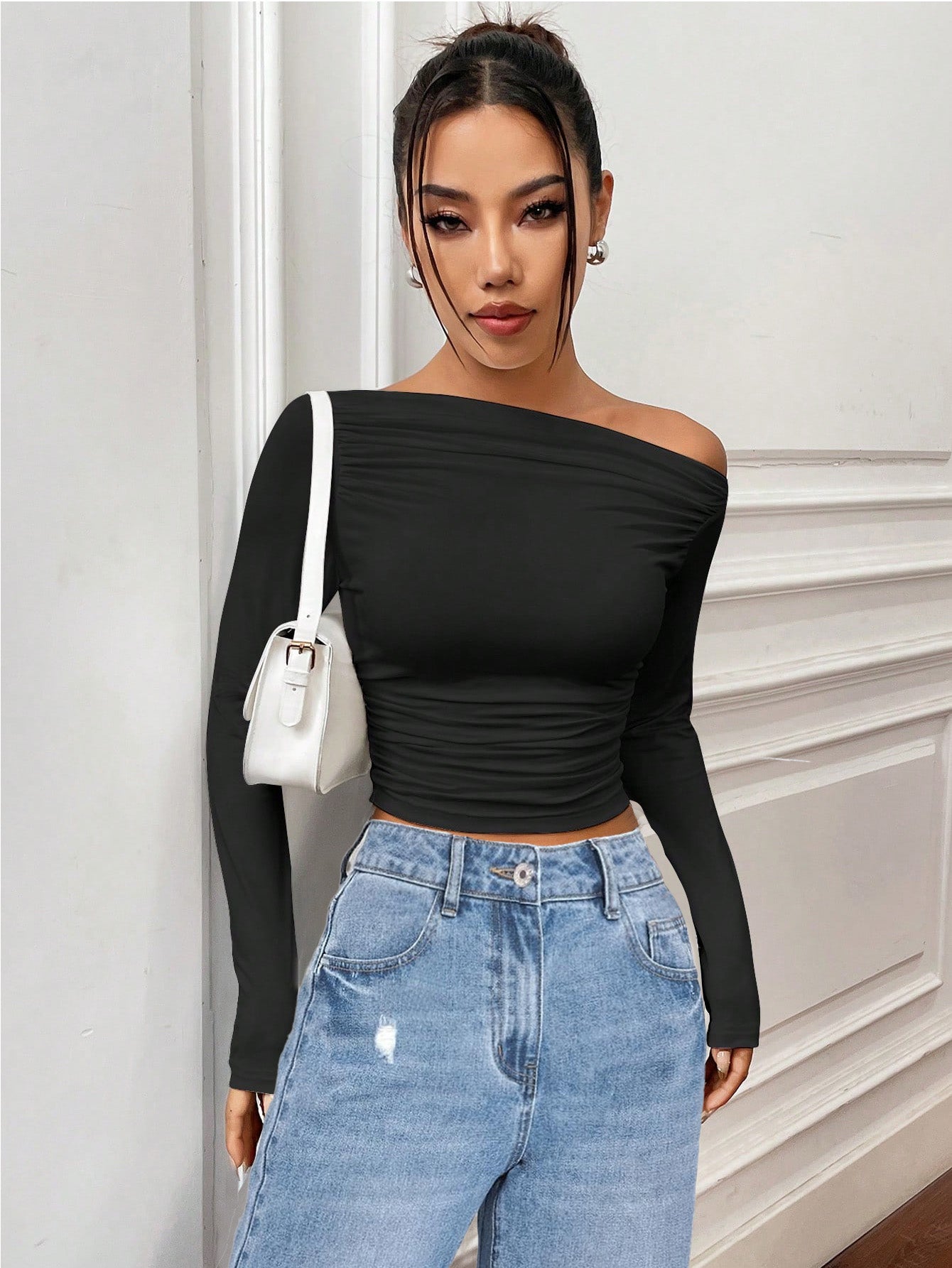 Elengatine 2 pcs set Causal Jeans with black long sleeved T-shirt for Women Model BXD0017 BXD0018