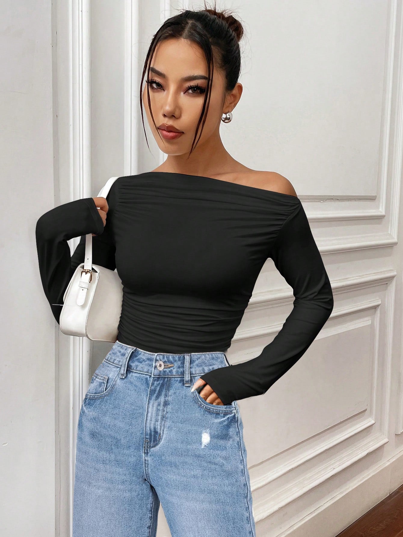 Elengatine 2 pcs set Causal Jeans with black long sleeved T-shirt for Women Model BXD0017 BXD0018