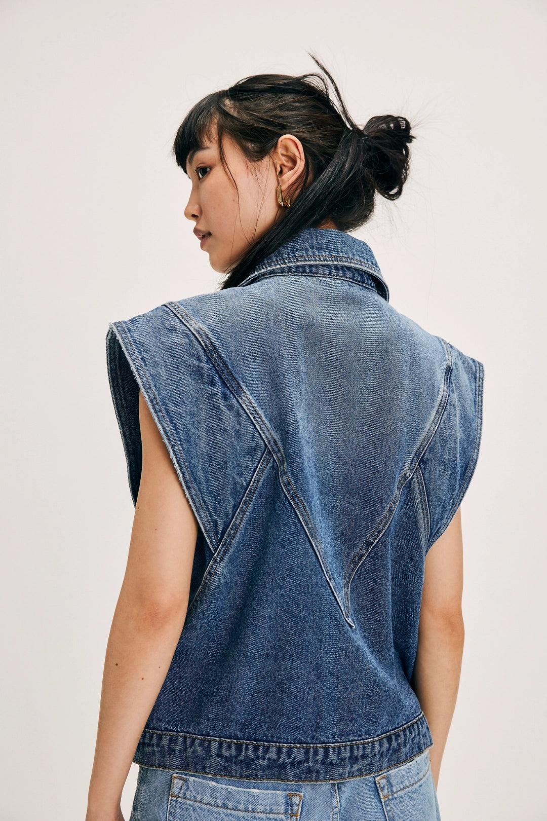 Elengatine Bohemian Vintage Cool Denim Waistcoat Vest For Lady BXD0045