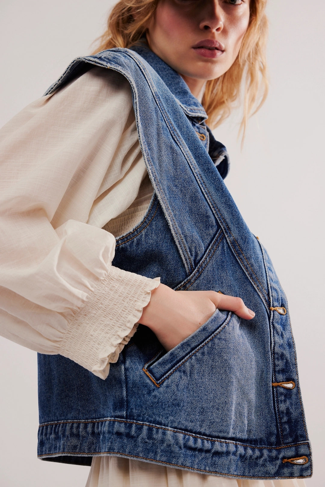 Elengatine Bohemian Vintage Cool Denim Waistcoat Vest For Lady BXD0045