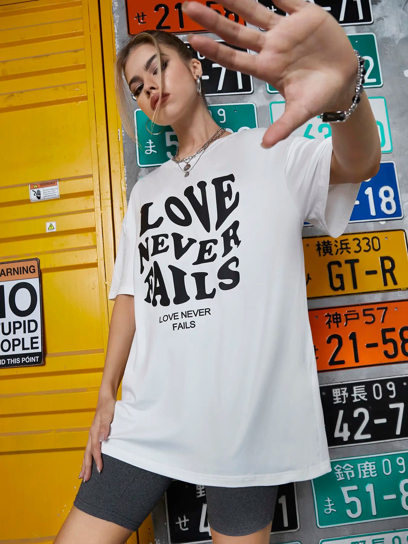 Elengatine Letters Graphic Printing Causal Drop Shoulder Tee