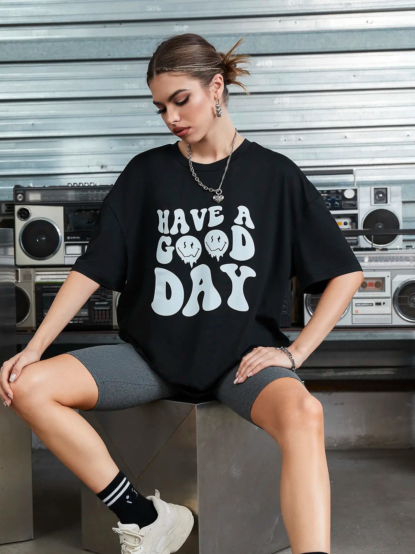 Elengatine Letters Graphic Printing Drop Shoulder Tee Fashion