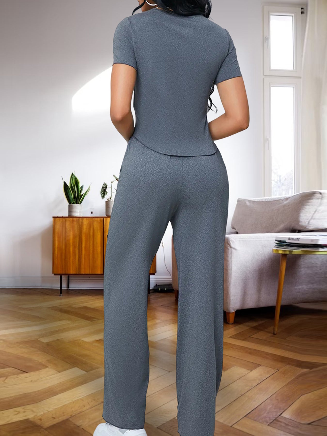 Elengatine casual suit with many colors