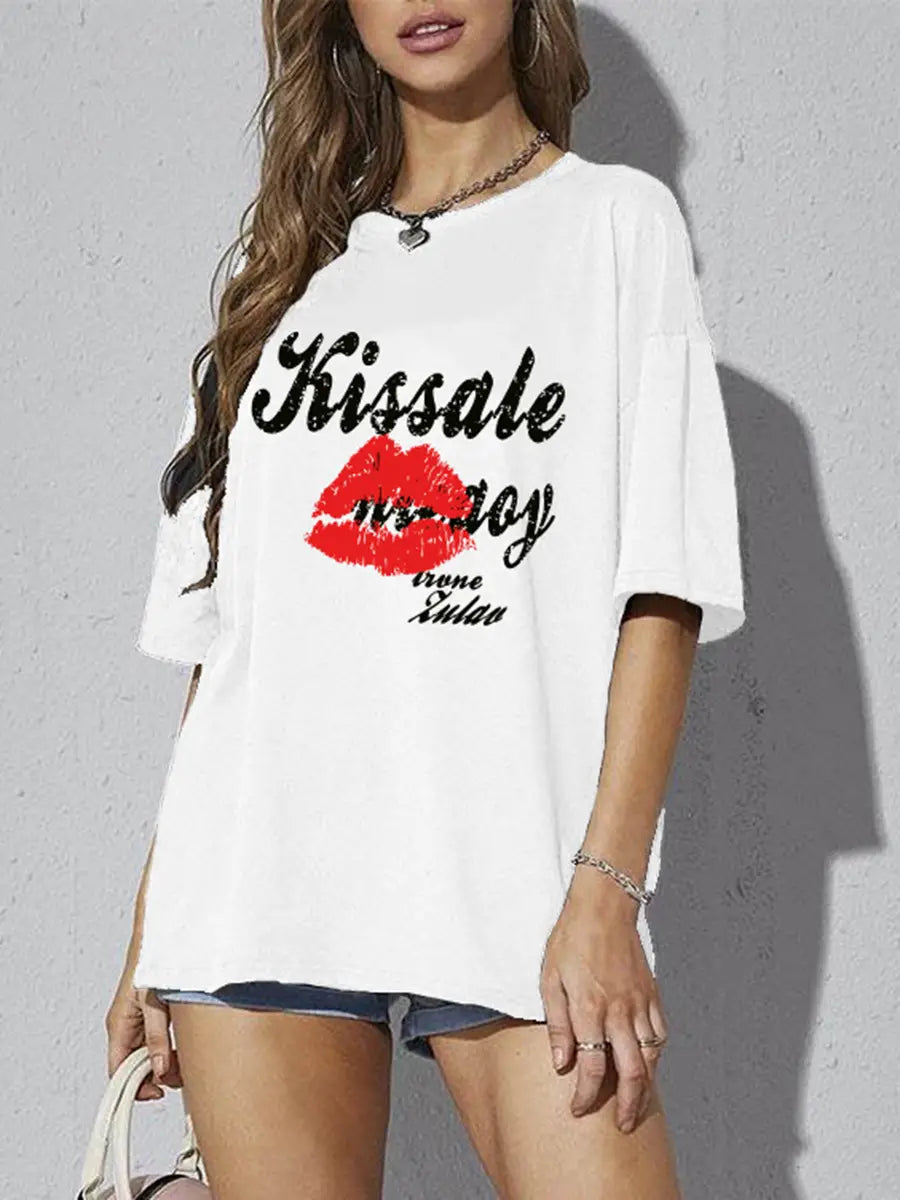 Elengatine Lips & Letter Graphic Printing Drop Shoulder Tee