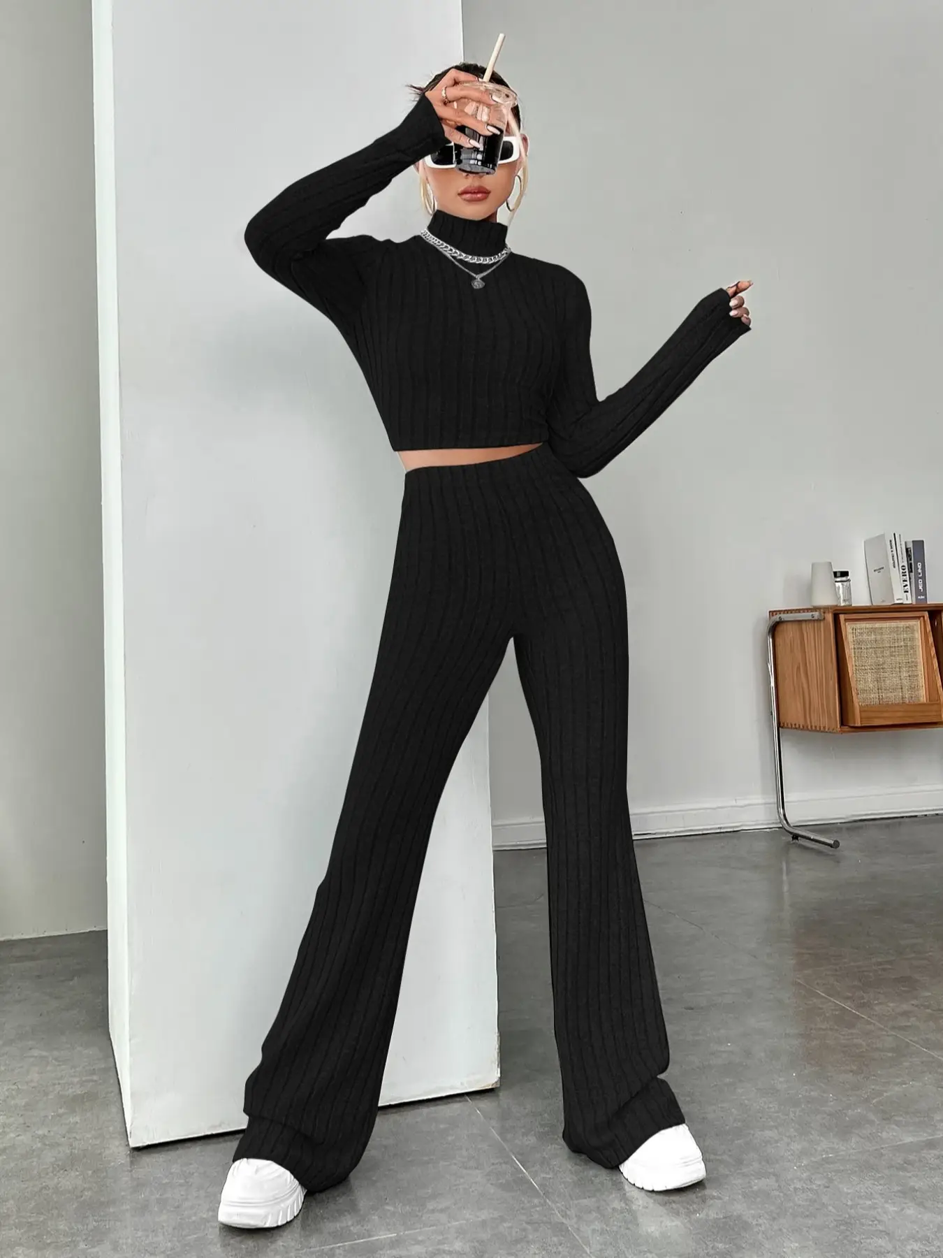Elengatine 2pcs Daily Fashion Outfits Set Solid Long Sleeve Tee & Tummy Control Leggings Comfort