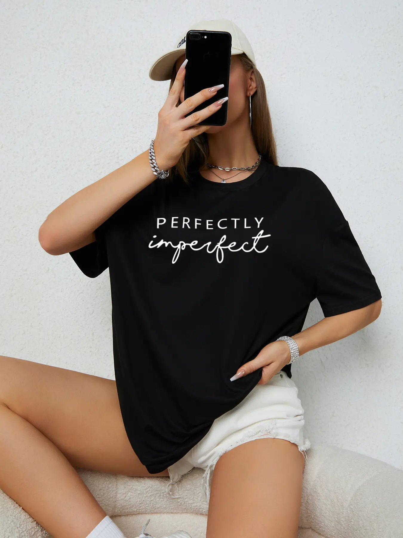 Elengatine Casual Black Drop Shoulder Letter Graphic Tee