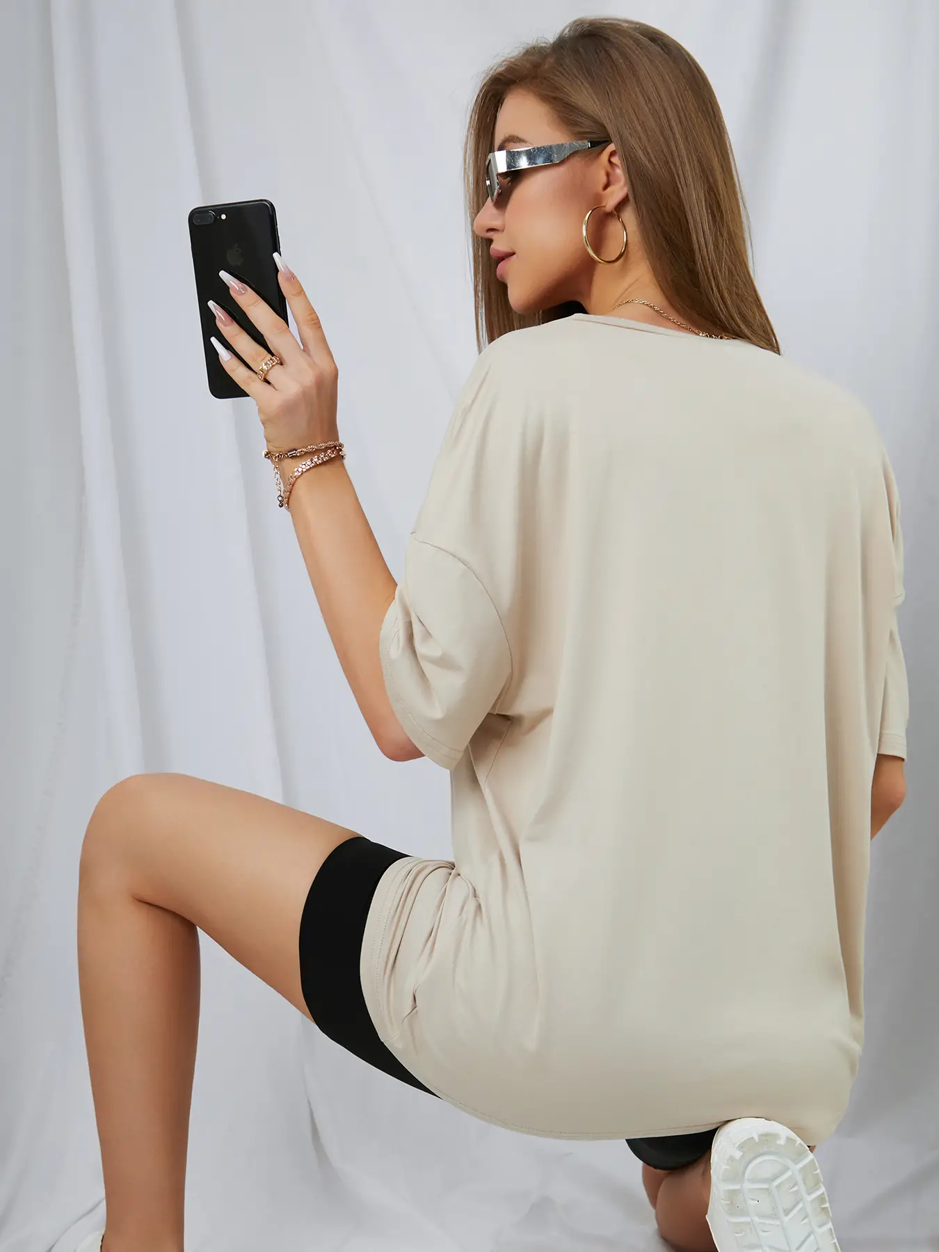 Elengatine Gentle Apricot Letter Graphic Drop Shoulder Tee