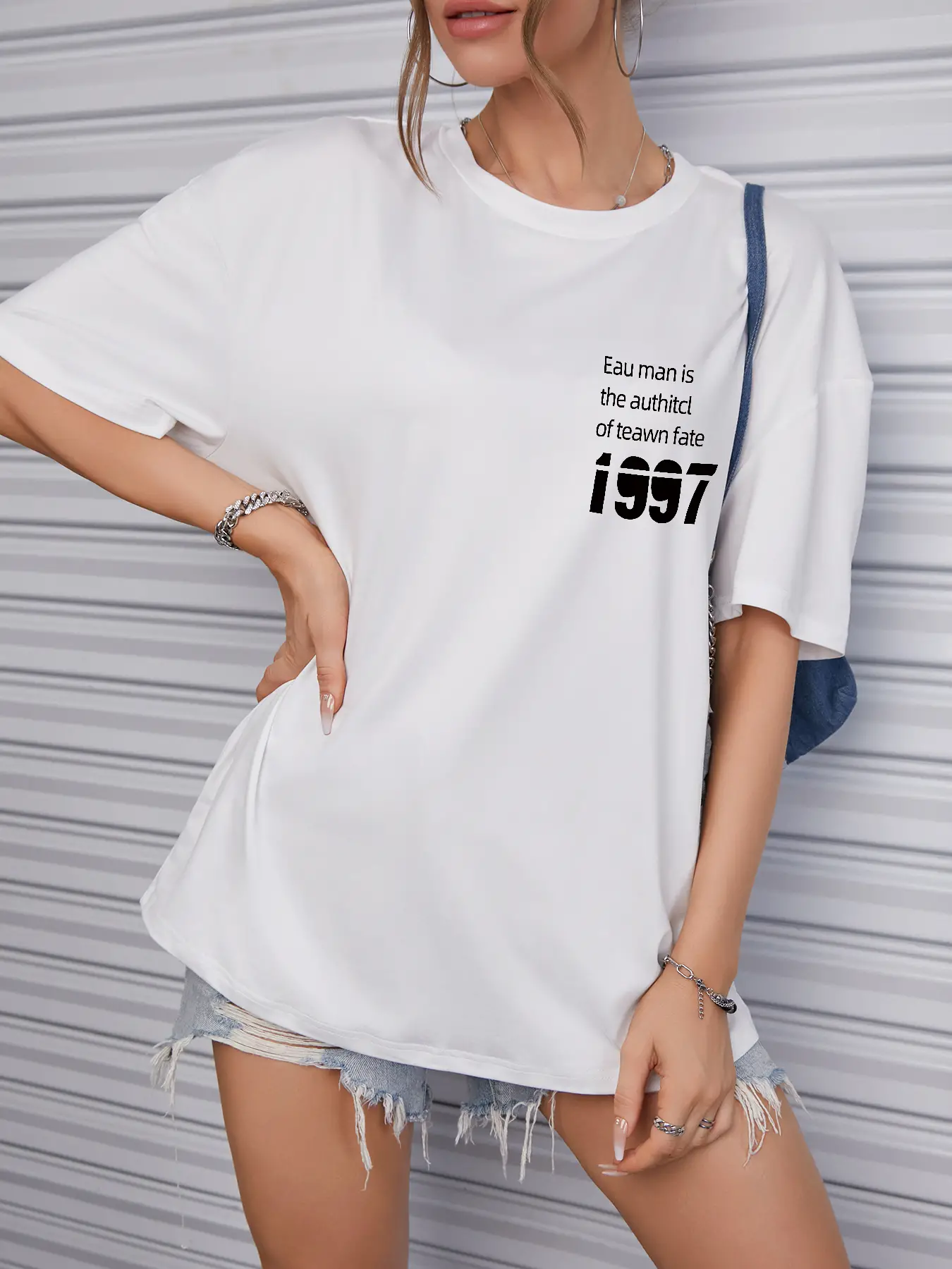 Elengatine Casual Oversized Drop Shoulder Letter Graphic Tee