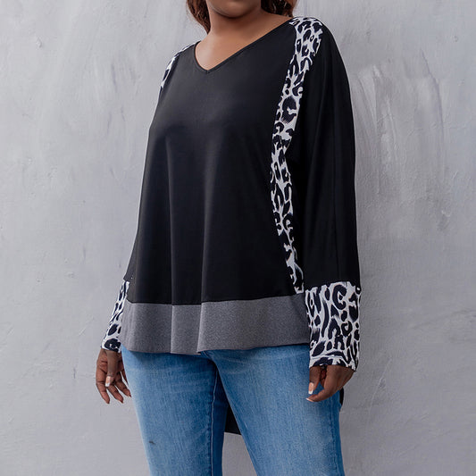 Elengatine Plus leopard print V Neck Top