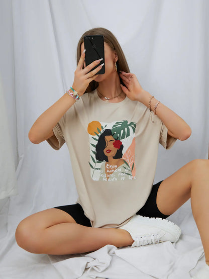 Elengatine Lovely Girl Graphic Printing Drop Shoulder Tee