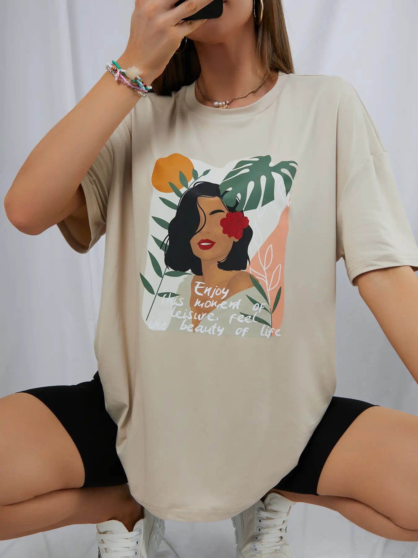 Elengatine Lovely Girl Graphic Printing Drop Shoulder Tee