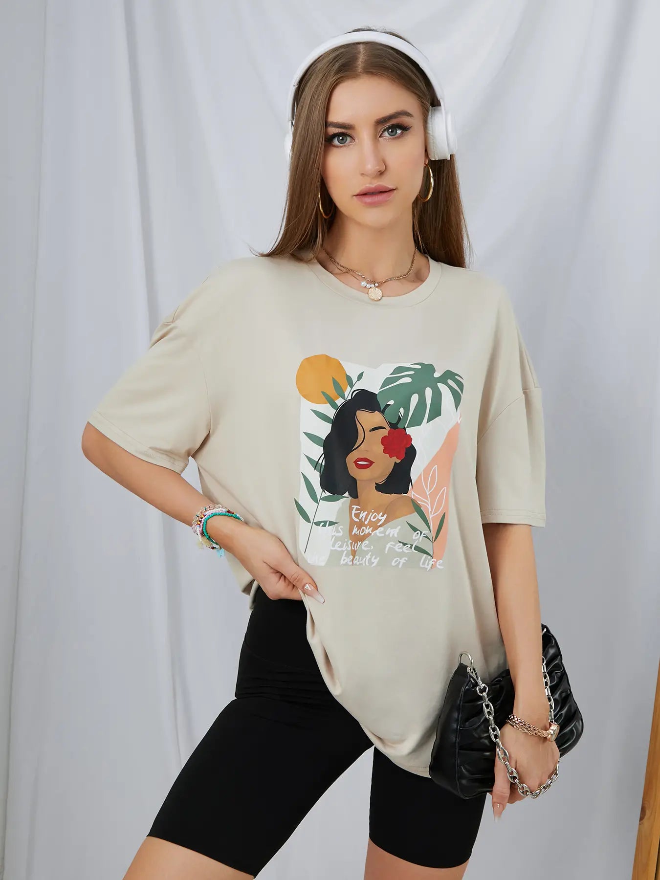 Elengatine Lovely Girl Graphic Printing Drop Shoulder Tee